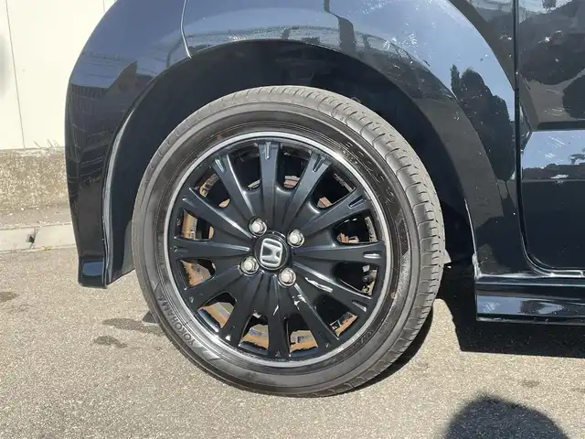 ホンダ Ｎ ＢＯＸ カスタム ターボ SSブラックSパッケージ 福島県 2017(平29)年 9.2万km クリスタルブラックパール (株)IDOMが運営する【じしゃロン福島店】の自社ローン専用車両になります。こちらは現金またはオートローンご利用時の価格です。自社ローンご希望の方は別途その旨お申付け下さい/純正ナビ（AM/FM/CD/iPod/SD/BT)/ワンセグテレビ/バックカメラ/両側パワースライドドア/ETC/クルーズコントロール/シートヒーター/ステアリングスイッチ/パドルシフト/ハーフレザーシート/純正15インチアルミ/純正マット/バイザー/衝突被害軽減ブレーキ/横滑り防止装置