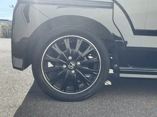 ホンダ Ｎ ＢＯＸ カスタム ターボ SSブラックSパッケージ 福島県 2017(平29)年 9.2万km クリスタルブラックパール (株)IDOMが運営する【じしゃロン福島店】の自社ローン専用車両になります。こちらは現金またはオートローンご利用時の価格です。自社ローンご希望の方は別途その旨お申付け下さい/純正ナビ（AM/FM/CD/iPod/SD/BT)/ワンセグテレビ/バックカメラ/両側パワースライドドア/ETC/クルーズコントロール/シートヒーター/ステアリングスイッチ/パドルシフト/ハーフレザーシート/純正15インチアルミ/純正マット/バイザー/衝突被害軽減ブレーキ/横滑り防止装置