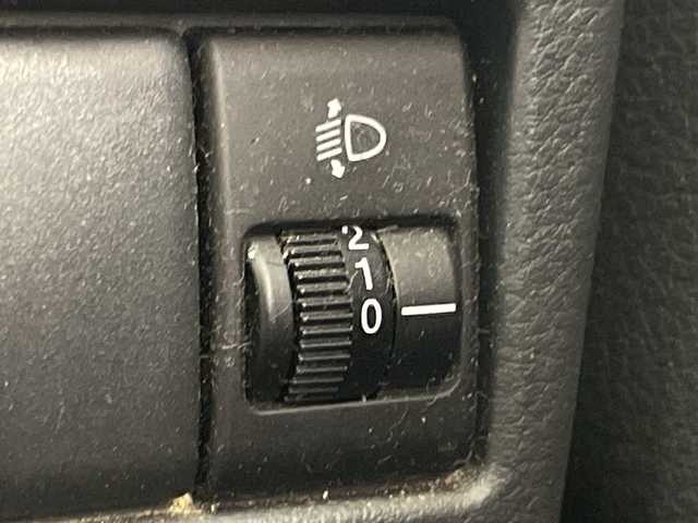 スズキ ワゴンＲ FX 愛知県 2013(平25)年 3.4万km スペリアホワイト 純正オーディオ/(CD AUX FM AM)/衝突軽減ブレーキ/アイドリングストップ/純正フロアマット/電動格納ドアミラー/ドアバイザー/横滑り防止装置/ヘッドライトレベライザー/ISO FIX/ABS/盗難防止装置/Wエアバック