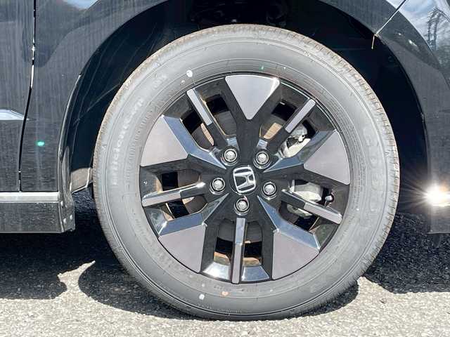 ホンダ ステップワゴン スパーダ eHEV 大分県 2023(令5)年 1.3万km 黒 純正16インチアルミホイール/純正LEDヘッドライト/オートライト