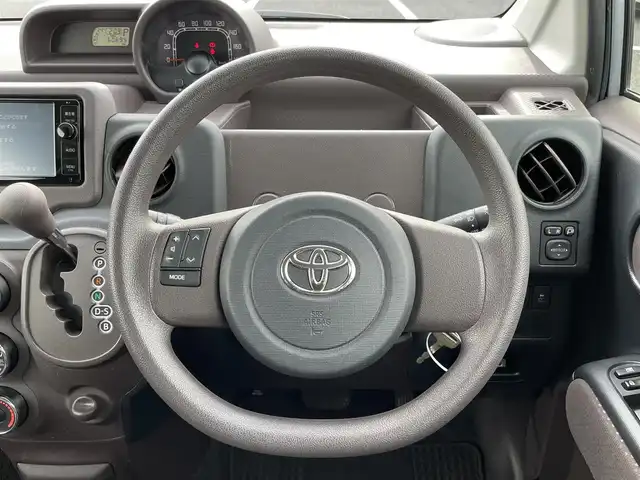 トヨタ スペイド F 千葉県 2015(平27)年 6.1万km ライトブルーマイカメタリック 純正7インチナビ/(FM/AM/Bluetooth)/バックカメラ/フロントカメラ/片側パワースライドドア/横滑り防止装置/ETC/電動格納ミラー/フロアマット/ドアバイザー/スペアキー