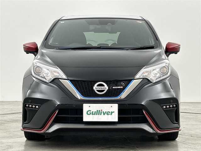 日産 ノート e－パワー ニスモ 福岡県 2017(平29)年 6.4万km スーパーブラック 純正ナビ（フルセグＴＶ）　/全方位カメラ　/エマージェンシーブレーキ　/横滑り防止装置　/レーンキープ　/デジタルインナーミラー　/ナビ連動前方ドラレコ　/EＴＣ　レーダー探知機　/プッシュスタート　/オートエアコン/LEDライト