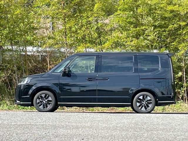 ホンダ ステップワゴン スパーダ eHEV 大分県 2024(令6)年 0.1万km未満 黒 登録済み未使用車/純正16インチアルミホイール/純正LEDヘッドライト/オートライト/電動リアゲート