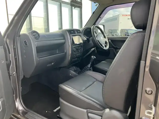 スズキ ジムニー クロスアドベンチャー XC 道南・函館 2011(平23)年 3.4万km クエーサーグレーメタリック ／社外ナビ（BT/CD/DVD)/／フルセグＴＶ/／バックカメラ/／ＥＴＣ/／運転席シートヒーター/／合皮シート/／ライトレベライザー/／トランスファーボタン/／５速マニュアル/／純正アルミホイール/／フォグランプ