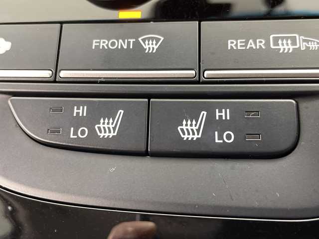 ホンダ フリード＋ ハイブリット G ホンダセンシング 岐阜県 2020(令2)年 7万km プラチナホワイトパール 純正SDナビ（VXM-204VFi)/フルセグ/DVD/BT/USB/バックカメラ/ホンダセンシング/・アダプティブクルーズコントロール/・誤発進抑制機能:/・車線維持支援システム/・後方誤発進抑制機能/・衝突被害軽減ブレーキ/パーキングセンサー/純正ドライブレコーダー/純正ビルトインETC/ハーフレザーシート/前席シートヒーター/両側パワースライドドア/純正フロアマット/サンシェード/純正15インチAW/寒冷地仕様/プッシュスタート/LEDオートライト