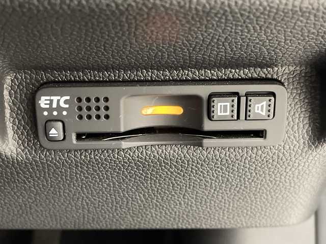 ホンダ フリード＋ ハイブリット G ホンダセンシング 岐阜県 2020(令2)年 7万km プラチナホワイトパール 純正SDナビ（VXM-204VFi)/フルセグ/DVD/BT/USB/バックカメラ/ホンダセンシング/・アダプティブクルーズコントロール/・誤発進抑制機能:/・車線維持支援システム/・後方誤発進抑制機能/・衝突被害軽減ブレーキ/パーキングセンサー/純正ドライブレコーダー/純正ビルトインETC/ハーフレザーシート/前席シートヒーター/両側パワースライドドア/純正フロアマット/サンシェード/純正15インチAW/寒冷地仕様/プッシュスタート/LEDオートライト