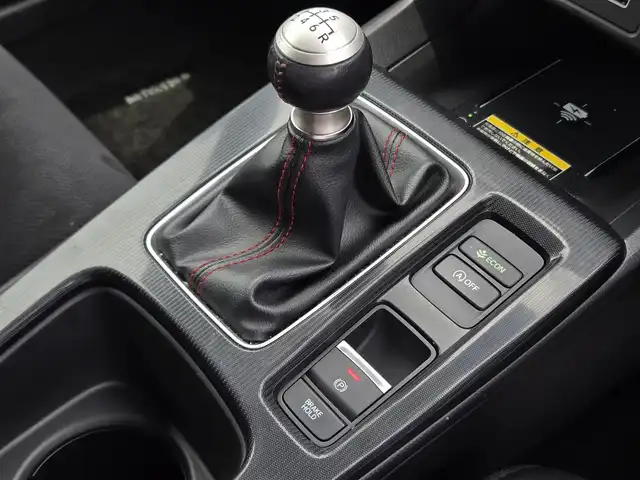 ホンダ シビック EX 鹿児島県 2022(令4)年 3.8万km プラチナホワイトパール ＢＯＳＥプレミアムサウンドシステム　/アダプティブクルーズコントロール　/ＥＴＣ２．０　/ｉＱ充電　/ホンダセンシング　/Ｄ＋Ｎ席パワーシート　/Ｄ＋Ｎ席シートヒーター　/前後ドライブレコーダー　/純正ＨＤＤナビ/Bluetoothオーディオ/フロントワイドビューカメラ/トラフィックジャムアシスト/アダプティブドライビングビーム/レーンキープアシスト/横滑り防止装置/前後コーナーセンサー/エアバッグ(W＋サイド)/カーテンエアバッグ