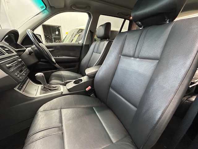 ＢＭＷ Ｘ３ 3．0si 宮城県 2007(平19)年 18.2万km サファイアブラックP ４WD/ワンオーナー/純正ナビ（AM/FM/TV）/サンルーフ/レザーシート/前席シートヒーター/ダウンヒルアシストコントロール/コーナーセンサー/オートライト/ドラレコ/サマータイヤ純正AW（２３５/５０R18）/スタッドレスタイヤ積込社外AW（２３５/５５R17）/保証書/記録簿/取扱説明書