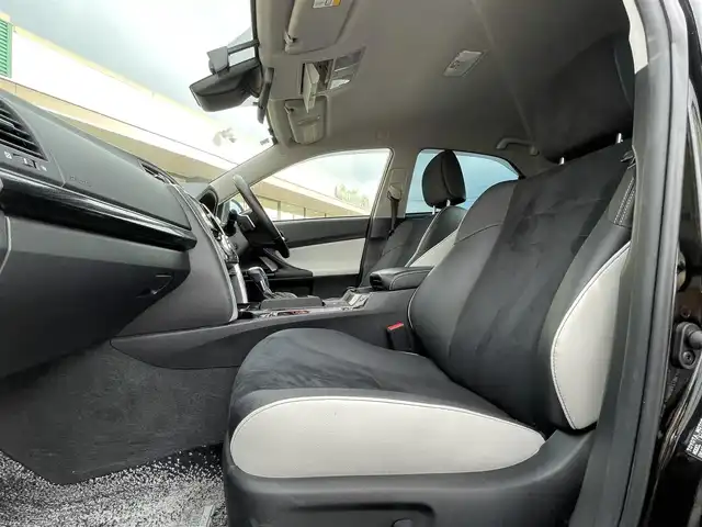 トヨタ マークＸ 350RDS 長野県 2017(平29)年 5.7万km シルバーマイカM ４WD/社外ナビ/・Bluetooth/CD/DVD/TV/バックカメラ/社外ETC/クルーズコントロール追走あり/純正フロアマット/ハーフレザー/前席パワーシート/前席シートヒーター/社外１９インチＡＷ/LEDオートライト/ドアバイザー/保証書/取り扱い説明書
