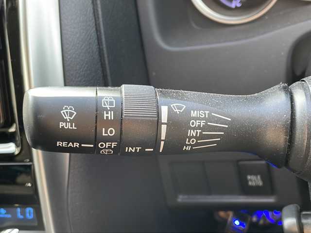 トヨタ マークＸ 350RDS 新潟県 2017(平29)年 5.7万km シルバーマイカM 社外ナビ/・Bluetooth/CD/DVD/TV/バックカメラ/社外ETC/クルーズコントロール追走あり/純正フロアマット/ハーフレザー/前席パワーシート/前席シートヒーター/社外１９インチＡＷ/LEDオートライト/ドアバイザー/保証書/取り扱い説明書