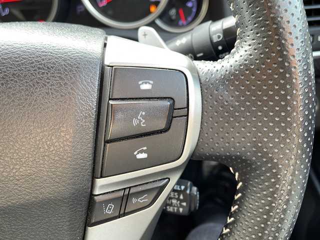 トヨタ マークＸ 350RDS 新潟県 2017(平29)年 5.7万km シルバーマイカM 社外ナビ/・Bluetooth/CD/DVD/TV/バックカメラ/社外ETC/クルーズコントロール追走あり/純正フロアマット/ハーフレザー/前席パワーシート/前席シートヒーター/社外１９インチＡＷ/LEDオートライト/ドアバイザー/保証書/取り扱い説明書