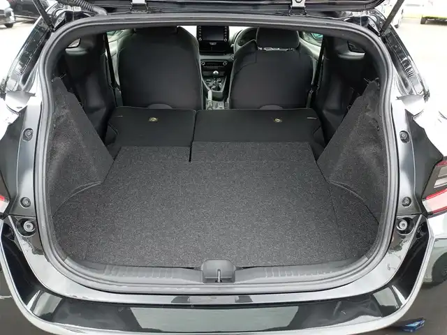 トヨタ ＧＲヤリス RZ ファーストエディション 福井県 2021(令3)年 0.8万km プレシャスブラックパール ワンオーナー車/純正18インチAW/４WD/LEDヘッドライト/Fフォグ/SOSボタン/ビルトインETC/純正メモリナビ/フルセグテレビ/盗難防止装置/横滑り防止装置/アイドリングストップ/ダブル＋サイドエアバッグ/カーテンエアバッグ/純正フロアマット/スマートキー