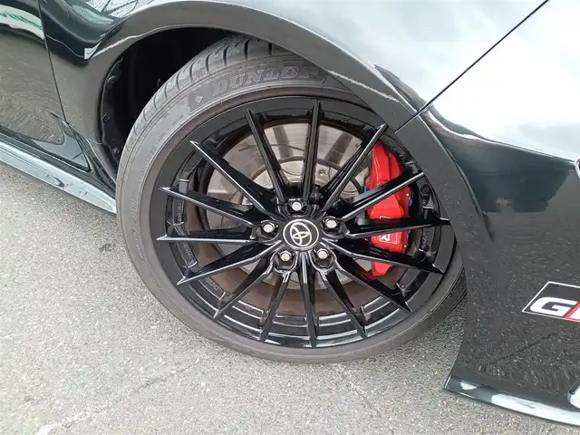 トヨタ ＧＲヤリス RZ ファーストエディション 福井県 2021(令3)年 0.8万km プレシャスブラックパール ワンオーナー車/純正18インチAW/４WD/LEDヘッドライト/Fフォグ/SOSボタン/ビルトインETC/純正メモリナビ/フルセグテレビ/盗難防止装置/横滑り防止装置/アイドリングストップ/ダブル＋サイドエアバッグ/カーテンエアバッグ/純正フロアマット/スマートキー