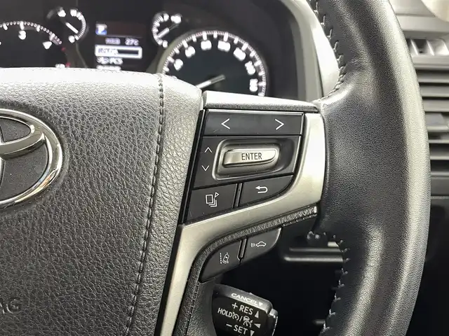 トヨタ ランドクルーザー プラド TX 熊本県 2018(平30)年 6.7万km ホワイトパールクリスタルシャイン ４WD/社外ナビAVIC-RW501（ＣＤ・ＤＶＤ・フルセグ・ＢＴ）/バックカメラ　/社外前方ドライブレコーダー　/ビルトインＥＴＣ　/前後クリアランスソナー　/トヨタセーフティーセンス/・プリクラッシュセーフティ/・レーンディパーチャーアラート/・オートマチックハイビーム/・アダブティブクルーズコントロール/横滑り防止/ダウンヒルアシスト/ルーフレール/革巻きステアリング/純正フロアマット/純正17インチAW/オートライト/LEDヘッドライト/フォグランプ/スマートキー/プッシュスタート