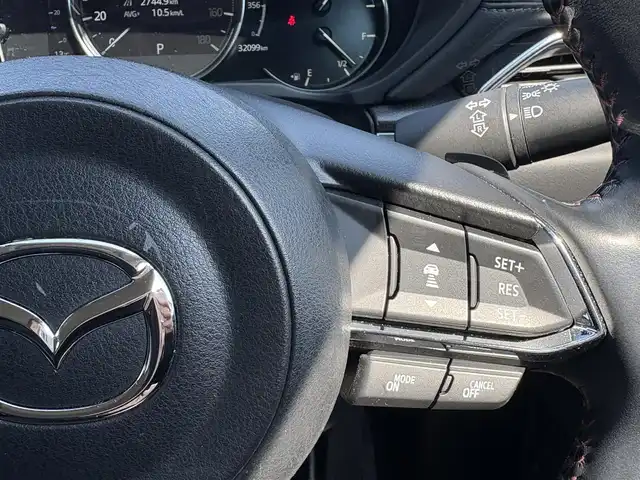 マツダ ＣＸ－５ 20S ブラックトーンED 徳島県 2022(令4)年 3.3万km ジェットブラックマイカ ワンオーナー車/マツダi-アクティブセンス/衝突被害軽減ブレーキ　/クリアランスソナー/純正ナビゲーション/（フルセグ/ラジオ/Bluetooth）/全方位モニター　/ハーフレザーシート　/パワーバックドア　/LEDヘッドライト/フォグランプ/アイドリングストップ/ＥＴＣ　/純正１９インチアルミホイール/社外ドライブレコーダー　/トラクションコントロール　/ＴＣＳ　/電気式パーキングブレーキ/オートホールド/パドルシフト　/ウィンカーミラー/リヤワイパー/革巻きステアリング/運転席パワーシート　/プッシュスタート/スマートキー/純正フロアマット