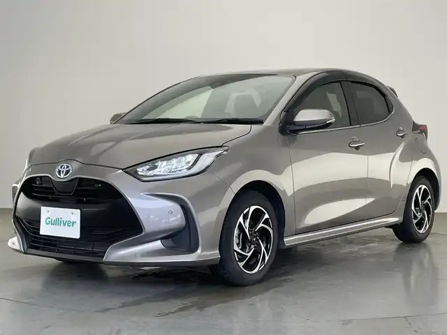 トヨタ ヤリス ハイブリッド Z 愛知県 2020(令2)年 2.6万km アバンギャルドブロンズメタリック 純正ＤＡナビ　フルセグＴＶ　ＢＴ　ミラキャスト　USB　モデリスタ１５インチアルミ　シートヒーター　純正ドラレコ　ＥＴＣ２．０　セーフティセンス　衝突軽減　追従クルコン　バックカメラ　ＬＥＤライト　コーナーセンサー　禁煙車