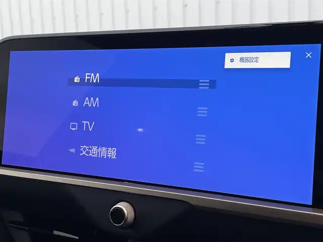 トヨタ クラウン スポーツ Z 滋賀県 2025(令7)年 0.1万km ブラック ワンオーナー/４WD/純正12.3インチHDディスプレイ/・フルセグ/Bluetooth/Apple CarPlay/パノラミックビューモニター/革巻きステアリング/ステアリングリモコン/ビルトインETC2.0/デジタルインナーミラー/メモリーシート/置くだけ充電/黒革シート/前席シートヒーター/前席シートベンチレーション/ハンズフリーパワーバックドア/トヨタチームメイト/・アドバンスドパーク/・アドバンスドドライブ/トヨタセーフティセンス/・プリクラッシュセーフティ/・レーントレーシングアシスト/・レーダークルーズコントロール/・アダプティブハイビームsiステム/・ロードサインアシスト/・発進遅れ告知機能/ブラインドスポットモニター/ヘッドランプウォッシャー/AC１００V/スマートキー/プッシュスタート