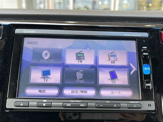 ホンダ Ｎ ＷＧＮ カスタム G ターボパッケージ 静岡県 2016(平28)年 1.3万km プレミアムホワイトパールⅡ 純正ナビ/・CD/DVD/・FM/AM/・フルセグTV/・iPod/・SD/・USB/・Bluetooth/主要装備/・バックカメラ/・パドルシフト/・ＥＴＣ/・アイドリングストップ/・オートライト/・ステアリングスイッチ/・ハーフレザー/・シティブレーキアクティブシステム/・１４インチ純正アルミ/・ＨＩＤライト/・サイドカーテンエアバッグ