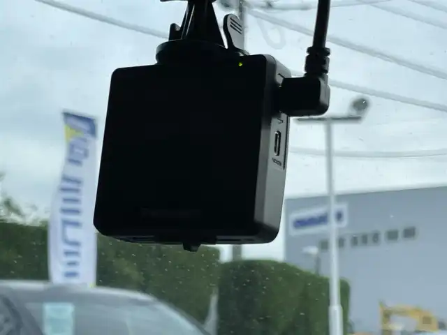 トヨタ マークＸ 250G 山梨県 2013(平25)年 8万km アイスチタニウムマイカメタリック (株)IDOMが運営する【じしゃロン甲府店】の自社ローン専用車両になります。/こちらは現金またはオートローンご利用時の価格です。自社ローンご希望の方は別途その旨お申付け下さい/社外ディスプレイオーディオ（BTオーディオ・USB)/バックモニター/社外18インチアルミホイール/社外足回り（テイン製）/ETC/ドライブレコーダー/スマートキー×２
