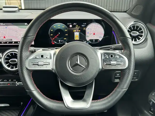 メルセデス・ベンツ ＧＬＢ２００ｄ AMGライン 福岡県 2021(令3)年 5.2万km コスモスブラック レーダーセーフティパッケージ/アダプティブクルーズコントロール/アクティブセーフティブレーキ/ブラインドスポットモニター/レーンキープアシスト/ハーフレザーシート/シートヒーター/純正ナビ/全方位カメラ/フルセグTV/Bluetooth/アンビエントライト　/LEDヘッドライト/オートハイビーム/ステアリングスイッチ/パドルシフト　/パワーバックドア　/純正ドライブレコーダー/純正１９インチアルミホイール　/ETC/取扱説明書/保証書/スペアキー×1