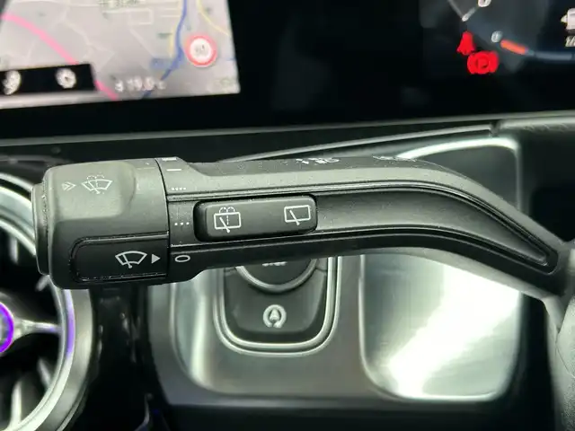 メルセデス・ベンツ ＧＬＢ２００ｄ AMGライン 福岡県 2021(令3)年 5.2万km コスモスブラック レーダーセーフティパッケージ/アダプティブクルーズコントロール/アクティブセーフティブレーキ/ブラインドスポットモニター/レーンキープアシスト/ハーフレザーシート/シートヒーター/純正ナビ/全方位カメラ/フルセグTV/Bluetooth/アンビエントライト　/LEDヘッドライト/オートハイビーム/ステアリングスイッチ/パドルシフト　/パワーバックドア　/純正ドライブレコーダー/純正１９インチアルミホイール　/ETC/取扱説明書/保証書/スペアキー×1