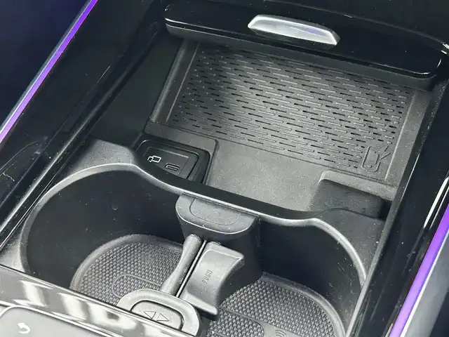 メルセデス・ベンツ ＧＬＢ２００ｄ AMGライン 福岡県 2021(令3)年 5.2万km コスモスブラック レーダーセーフティパッケージ/アダプティブクルーズコントロール/アクティブセーフティブレーキ/ブラインドスポットモニター/レーンキープアシスト/ハーフレザーシート/シートヒーター/純正ナビ/全方位カメラ/フルセグTV/Bluetooth/アンビエントライト　/LEDヘッドライト/オートハイビーム/ステアリングスイッチ/パドルシフト　/パワーバックドア　/純正ドライブレコーダー/純正１９インチアルミホイール　/ETC/取扱説明書/保証書/スペアキー×1