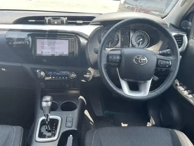 トヨタ ハイラックス Z 愛知県 2022(令4)年 3.5万km スーパーホワイトⅡ ワンオーナー/スマートキー/プッシュスタート/純正SDナビ/（フルセグTV/BT/CD/DVD）/バックカメラ/ETC/純正17インチAW/LDA/PCS/RSA/レーダークルーズコントロール/オートライト/LEDヘッドライト/前後ドライブレコーダー/純正フロアマット/純正ドアバイザー/取説、保証書/スペアキー