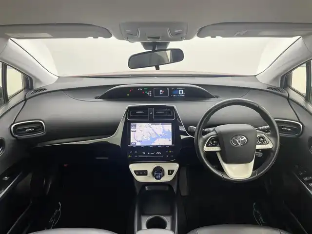 トヨタ プリウス S ツーリングセレクション 岡山県 2016(平28)年 7.8万km エモーショナルレッド 純正9インチSDナビ/(CD/DVD/Bluetooth/フルセグ)/社外エアロ（F/S/R）/衝突軽減ブレーキ/レーダークルーズコントロール/ビルトインETC/D/N席シートヒーター/LEDヘッドライト/コーナーセンサー/オートハイビーム/プッシュスタート/スマートキー/スペアキー/アイドリングストップ/ミュージックサーバー/純正フロアマット/純正ドアバイザー