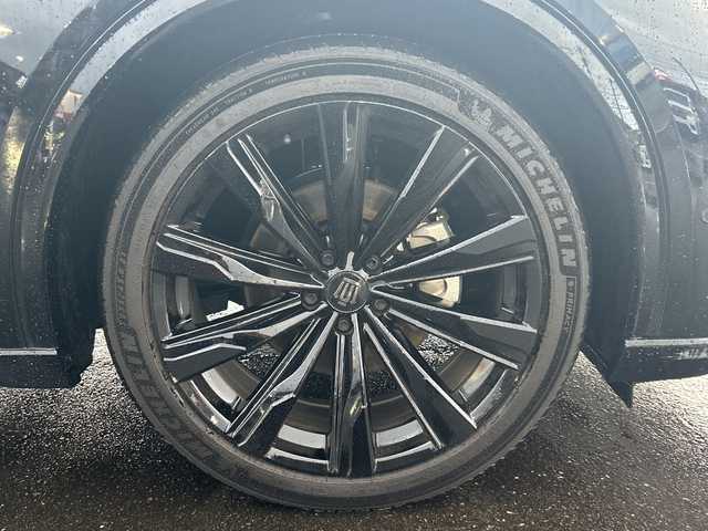 トヨタ クラウン スポーツ Z 鹿児島県 2024(令6)年 1.5万km ブラック 4WD/トヨタセーフティセンス/純正ディスプレイオーディオ/　　BT/フルセグ/アラウンドビューモニター/電動リアゲート/レーダークルーズコントロール/LEDオートライト/シートメモリー/シートヒーター/エアシート/純正21インチアルミホイール/ステアリングスイッチ/アイドリングストップ/ワイヤレス充電/Apple CarPlay/ヘッドライトウォッシャー/オートブレーキホールド/スマートキー/ETC2.0