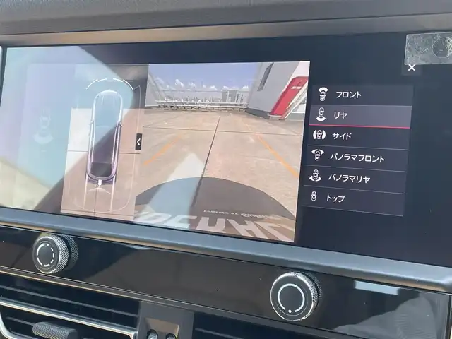 ポルシェ ポルシェ マカン 東京都 2023(令5)年 1.4万km キャララホワイトメタリック ワンオーナー/パノラマＳＲ　/マトリクスＬＥＤ　/純正ＰＣＭ/３６０°カメラ/パワーリアゲート/パワーシート/シートヒーター/コンフォートアクセス/スポーツテールパイプ/純正２０インチＡＷ　/ＡＣＣ/ＬＫＡ