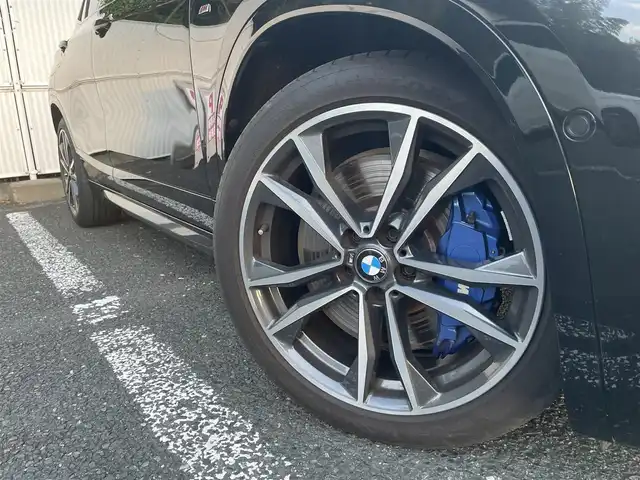 ＢＭＷ ＢＭＷ Ｘ２ M35i 茨城県 2021(令3)年 1.5万km サファイアブラックP Bluetooth/ABS/コーナーセンサー/横滑り防止/クローズコントロール/エアバック（ダブル＋サイド）/パーキングアシスト/アイドリングストップ/パワーステアリング/ダウンヒルアシスト/サンルーフ/ETC/LEDライト/バックカメラ