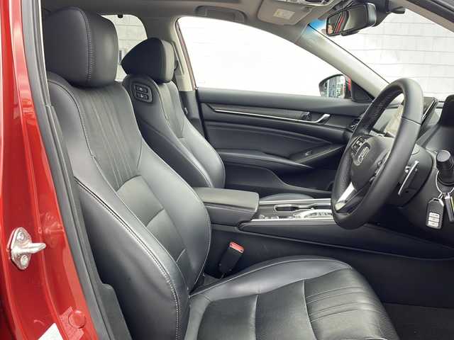 ホンダ アコード EX 福島県 2020(令2)年 9.5万km パッションレッドパール ホンダセンシング　純ナビ　サンルーフ　ＨＵＤ　ＢＳＭ　前席Ｐシート　前席シートヒーター　電子Ｐ　追従クルコン　Ｐセンサー　パドルシフト　純前後ドラレコ　ビルトインＥＴＣ　ステリモ　ＬＥＤヘッドライト