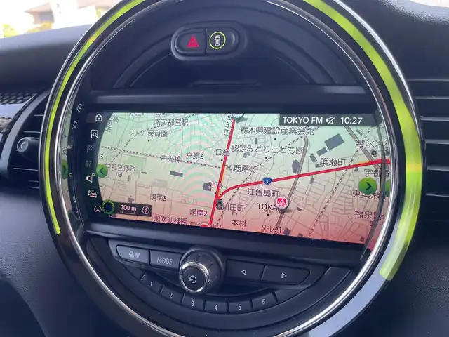 ＭＩＮＩ ミニ クーパー S 栃木県 2019(平31)年 3.8万km ホワイト・シルバー インテリジェントセーフティ/コンフォートアクセス/アダプティブクルーズコントロール/ナビ/社外フルセグTV/＊リモコンあり/社外DVDプレイヤー/＊リモコンあり/バックカメラ/ミラーETC/パークディスタンスコントロール/シートヒーター /LEDヘッドライト/オートライト/ドライブレコーダー/アンビエントライト /ディスプレイリング