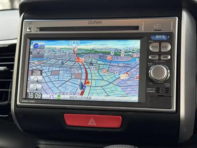 ホンダ Ｎ ＢＯＸ カスタム G Lパッケージ 青森県 2013(平25)年 10万km クリスタルブラックパール 4WD/ワンオーナー/純正メモリナビ/CD/USB/SD/バックカメラ/片側パワースライドドア/前後ドライブレコーダー/ETC/HIDヘッドライト/オートライト/フォグランプ/純正14インチアルミ/スマートキー/プッシュスタート