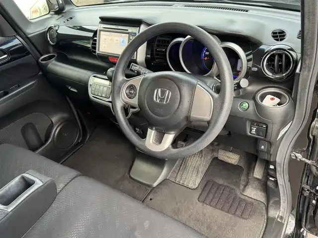 ホンダ Ｎ ＢＯＸ カスタム G Lパッケージ 青森県 2013(平25)年 10万km クリスタルブラックパール 4WD/ワンオーナー/純正メモリナビ/CD/USB/SD/バックカメラ/片側パワースライドドア/前後ドライブレコーダー/ETC/HIDヘッドライト/オートライト/フォグランプ/純正14インチアルミ/スマートキー/プッシュスタート