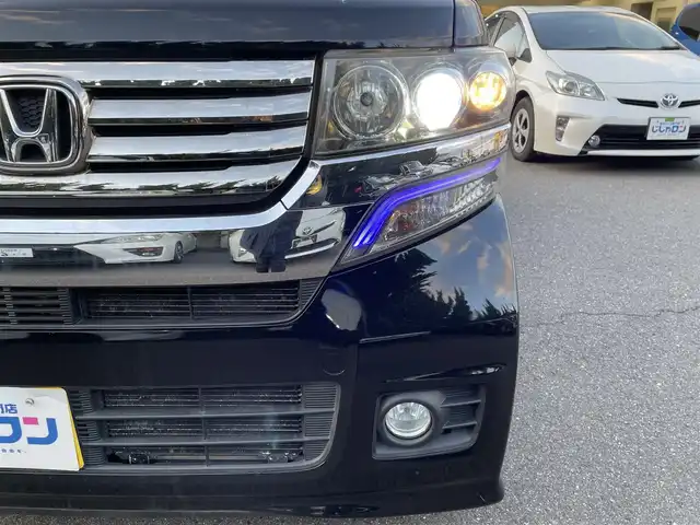 ホンダ Ｎ ＢＯＸ カスタム G Lパッケージ 和歌山県 2013(平25)年 10万km クリスタルブラックパール (株)IDOMが運営する【じしゃロン和歌山店】の自社ローン対象車両になります。こちらは現金ご利用時の価格です。/自社ローンご希望の方は別途その旨お申付け下さい。/4WD/ワンオーナー/純正メモリナビ/CD/USB/SD/バックカメラ/片側パワースライドドア/前後ドライブレコーダー/ETC/HIDヘッドライト/オートライト/フォグランプ/純正14インチアルミ/スマートキー/プッシュスタート