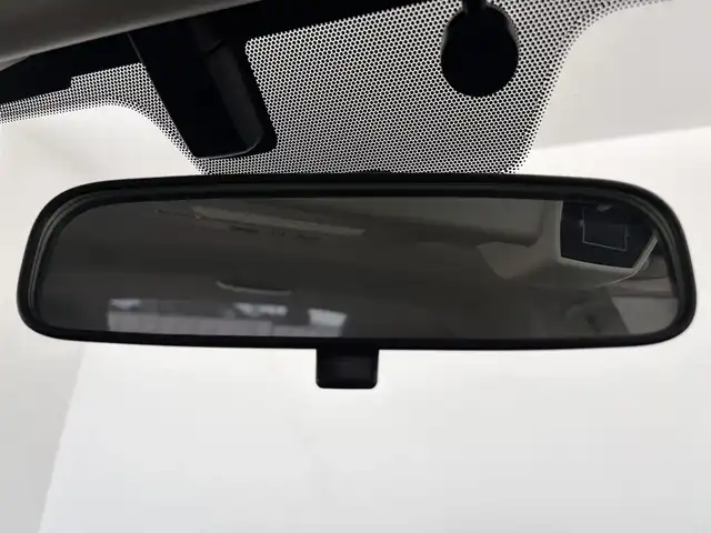 スバル インプレッサ ＸＶ 2．0i－L アイサイト 愛知県 2014(平26)年 5.4万km クリスタルブラックシリカ 純正ナビ（フルセグTV・Bluetooth・ラジオ）/アイサイト/　・アダプティブクルーズコントロール/　・衝突軽減ブレーキ/　・車線逸脱警報/　・誤発進抑制機能/ETC/前席パワーシート/レーンキープアシスト/盗難防止装置/パドルシフト/オートエアコン/オートライト/純正フロアマット/純正アルミホイール/電動格納ミラー/スペアキー