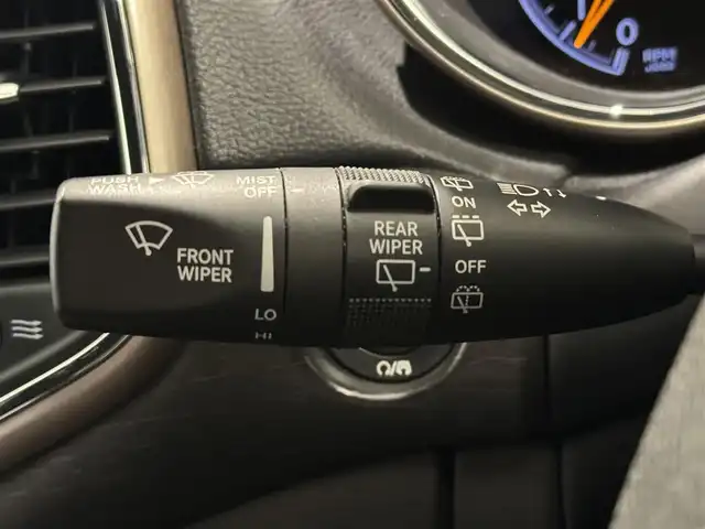 クライスラー・ジープ ジープ グランドチェロキー ラレード 熊本県 2017(平29)年 4.1万km 黒 純正ナビ（Bluetooth、USB、AUX、地デジ）/バックカメラ/パワーシート/純正18インチアルミホイール/HIDヘッドライト/LEDフォグ/ETC/プッシュスタート