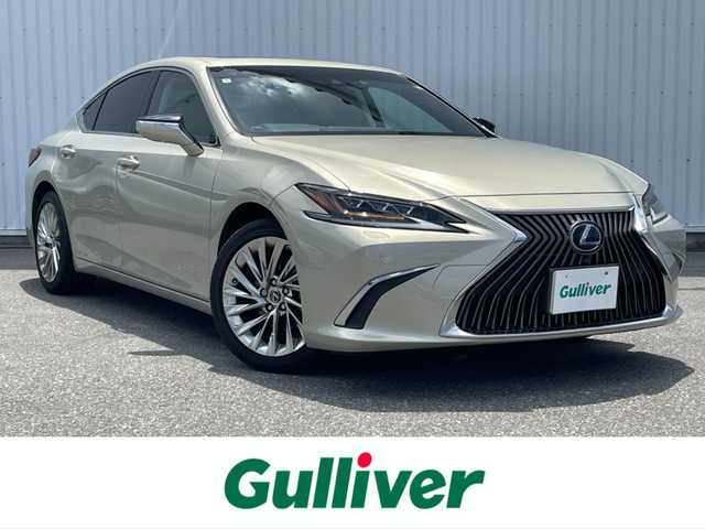レクサス ＥＳ 300h バージョンL 滋賀県 2019(平31)年 2.9万km アイスエクリュマイカメタリック 純正ナビ/(Bluetooth/フルセグ/CD/DVD)/マークレビンソン/三眼LEDオートライト/サンルーフ/レクサスセーフティーセンス/・プリクラッシュセーフティ/・レーダークルーズコントロール/・レーンキープアシスト/・オートハイビーム/ブラインドスポットモニター/標識認識/先行車発進告知/ヘッドアップディスプレイ/メモリ付きパワーシート/レザーシート/シートヒーター/シートクーラー/ステアリングヒーター/電動パーキング/ブレーキホールド/デジタルインナーミラー/ドライブレコーダー/リアサンシェード/ビルトインETC2.0/電動格納ミラー