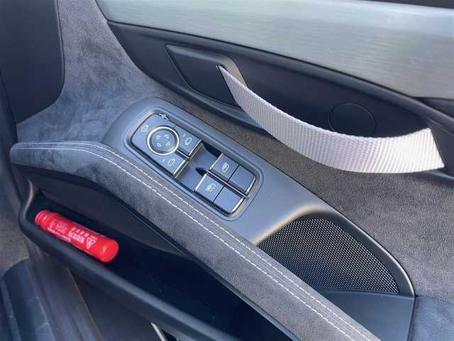 ポルシェ ７１８ケイマン GT4 東京都 2021(令3)年 0.8万km 黒 ６速MT/ワンオーナー/純正ナビ/・BT/CD/DVD/SD/BT/ラジオ/リアビューカメラ/ビルトインETC2.0/LEDヘッドライト/オートエアコン/クロノパッケージ/シートヒーター/電動AOUT格納機能付ミラー/新車時保証書/取扱説明書