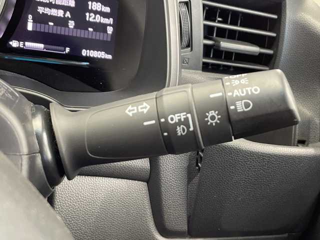 ホンダ フィット 13G L ホンダセンシング 栃木県 2019(令1)年 1.1万km プラチナホワイトパール 純正メモリナビ【VXM-194VFi】/（CD/DVD/フルセグTV/Bluetooth）/バックカメラ/ホンダセンシング/前方ドライブレコーダー/禁煙車/オートライト/LEDヘッドライト/横滑り防止装置/スマートキー/プッシュスタート/アイドリングストップ/電動格納ミラー/純正フロアマット/ドアバイザー