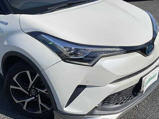 トヨタ Ｃ－ＨＲ G 大阪府 2018(平30)年 6.5万km ブラック/ホワイトパールクリスタルシャイン 2トーン ETC2.0/純正ナビ/ワンセグTV/クルーズコントロール/革巻ステアリング/LEDヘッドライト/バックカメラ/ドラレコ前/ハーフレザーシート/AUTOエアコン