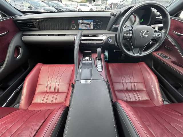 レクサス ＬＣ 500h Lパッケージ 愛知県 2017(平29)年 5.6万km ホワイトノーヴァガラスフレーク スマートキー/プッシュスタート/ガラスルーフ/TRDスポイラー（フロント、トランク）/TRDサイドスカート/純正ナビ/（CD/DVD/FM/AM/BT）/バックカメラ/ビルトインETC/純正21インチAW/レクサスセーフティシステム＋/レーダークルーズコントロール/ブラインドスポットモニター/ヘッドアップディスプレイ/レザーシート/前席パワーシート（D席メモリー付き）/前席シートヒーター/エアシート/純正フロアマット/取説、保証書/スペアキー