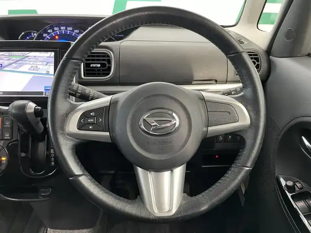 ダイハツ タント カスタム RS SA 鹿児島県 2015(平27)年 6.9万km プラムブラウンクリスタルマイカ ワンオーナー　/禁煙車　/純正８インチナビ（CD/DVD/Bluetooth/フルセグTV）/スマートアシスト　/バックカメラ　/両側パワースライドドア　/ＬＥＤヘッドライト　/横滑り防止機能　　/後席ロール式サンシェード　/ＥＴＣ　/オートライト/純正フロアマット/フォグランプ/純正アルミホイール