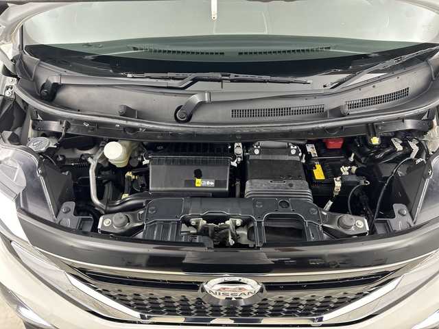 日産 ルークス HWS Gターボ プロパイロットED 愛知県 2021(令3)年 4万km ホワイトパール 快適パック/・プラズマクラスター付リアシーリングファン/・撥水加工シート/・パーソナルテーブル/・USB充電口/・リアロールサンシェード/純正9インチナビ/（フルセグＴＶ/Bluetooth/DVD再生）/ナビ連動ドライブレコーダー/インテリジェントアラウンドビューモニター/ビルトインETC2.0/プロパイロット/・衝突軽減/・レーダークルーズコントロール/アダプティブLEDヘッドライト/純正15インチアルミホイール/電動パーキングブレーキ/両側パワースライドドア