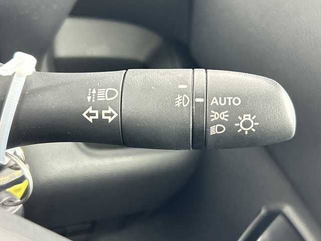 日産 ルークス HWS Gターボ プロパイロットED 愛知県 2021(令3)年 4万km ホワイトパール 快適パック/・プラズマクラスター付リアシーリングファン/・撥水加工シート/・パーソナルテーブル/・USB充電口/・リアロールサンシェード/純正9インチナビ/（フルセグＴＶ/Bluetooth/DVD再生）/ナビ連動ドライブレコーダー/インテリジェントアラウンドビューモニター/ビルトインETC2.0/プロパイロット/・衝突軽減/・レーダークルーズコントロール/アダプティブLEDヘッドライト/純正15インチアルミホイール/電動パーキングブレーキ/両側パワースライドドア