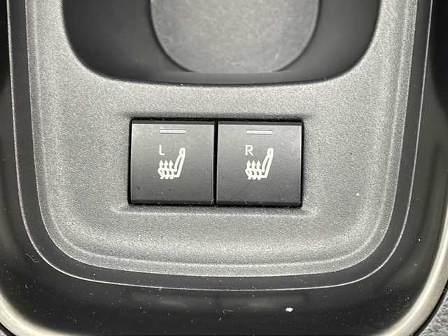 トヨタ アクア Z 三重県 2022(令4)年 8万km ブラックマイカ 純正10.5インチコネクテッドナビ/アップルカープレイ/アンドロイドオート/全周囲カメラ/バックカメラ/BSM/純正ビルトインETC2.0/スペアキー/コーナーセンサー/AC100V/ドライブレコーダー/ステアリングヒーター/シートヒーター/パワーシート/USB.タイプC給電/追従レーダークルーズコントロール/レーンキープアシスト/LEDヘッドライト/電動格納ミラー/SOSコール/禁煙車