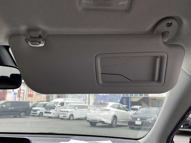 トヨタ アクア Z 三重県 2022(令4)年 8万km ブラックマイカ 純正10.5インチコネクテッドナビ/アップルカープレイ/アンドロイドオート/全周囲カメラ/バックカメラ/BSM/純正ビルトインETC2.0/スペアキー/コーナーセンサー/AC100V/ドライブレコーダー/ステアリングヒーター/シートヒーター/パワーシート/USB.タイプC給電/追従レーダークルーズコントロール/レーンキープアシスト/LEDヘッドライト/電動格納ミラー/SOSコール/禁煙車