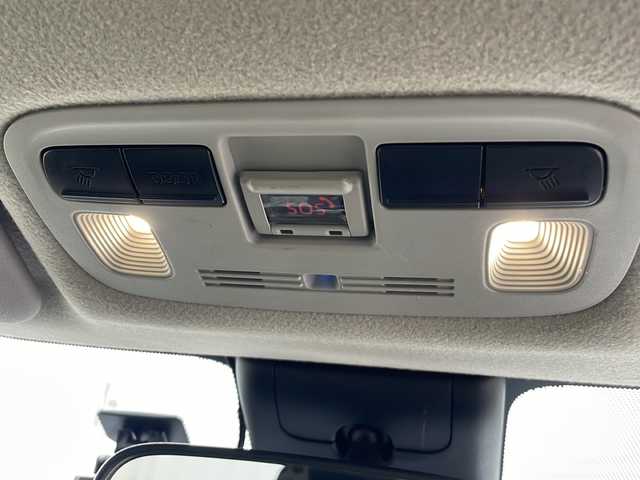 トヨタ アクア Z 三重県 2022(令4)年 8万km ブラックマイカ 純正10.5インチコネクテッドナビ/アップルカープレイ/アンドロイドオート/全周囲カメラ/バックカメラ/BSM/純正ビルトインETC2.0/スペアキー/コーナーセンサー/AC100V/ドライブレコーダー/ステアリングヒーター/シートヒーター/パワーシート/USB.タイプC給電/追従レーダークルーズコントロール/レーンキープアシスト/LEDヘッドライト/電動格納ミラー/SOSコール/禁煙車