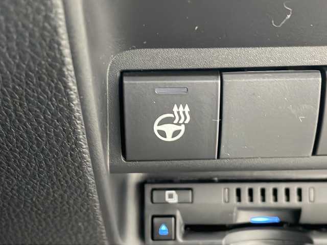 トヨタ アクア Z 三重県 2022(令4)年 8万km ブラックマイカ 純正10.5インチコネクテッドナビ/アップルカープレイ/アンドロイドオート/全周囲カメラ/バックカメラ/BSM/純正ビルトインETC2.0/スペアキー/コーナーセンサー/AC100V/ドライブレコーダー/ステアリングヒーター/シートヒーター/パワーシート/USB.タイプC給電/追従レーダークルーズコントロール/レーンキープアシスト/LEDヘッドライト/電動格納ミラー/SOSコール/禁煙車